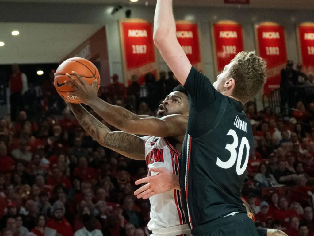 UH point guard Jamal Shead can get to the rim. (Photo by F. Carter Smith)