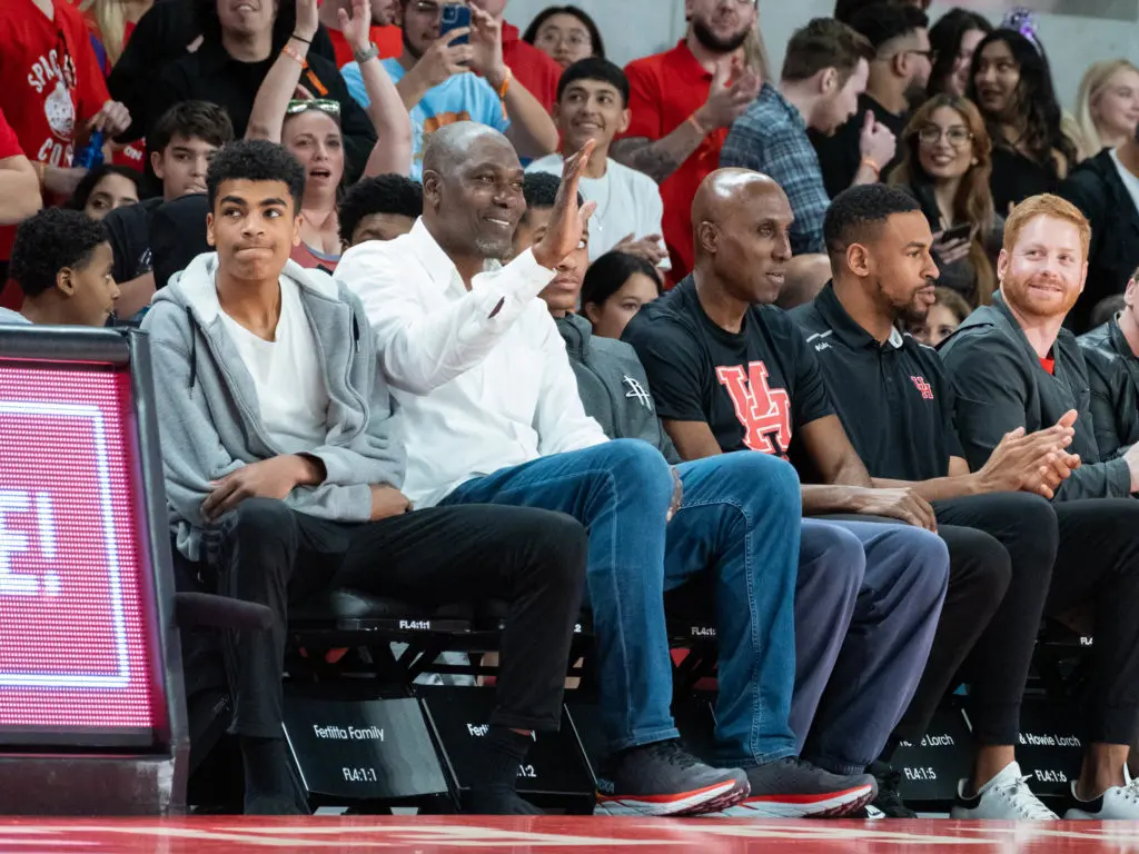 Hakeem Olajuwon received a standing ovation from the Fertitta Center crowd. As it should be. (Photo by F. Carter Smith)