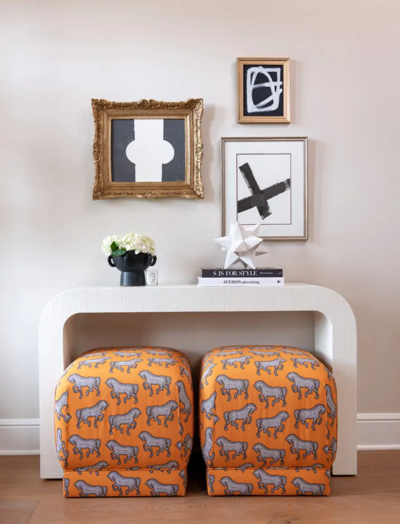 Ferguson played with a variety of patterned fabrics throughout the home. (Photo by Michael Hunter)