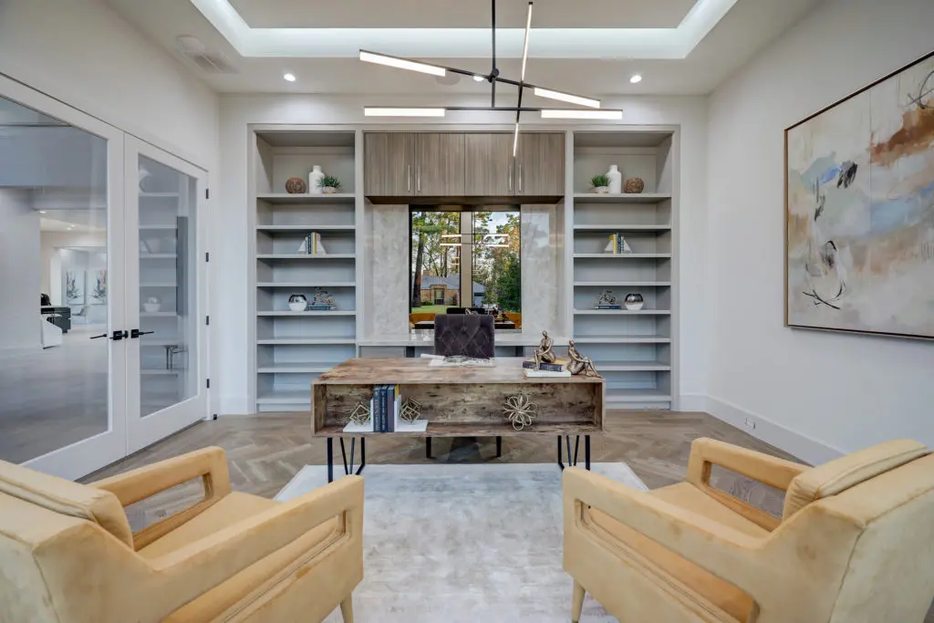 Levant Luxury Homes' 275 Pine Hollow Lane, represented by DeeDee Guggenheim Howes of Compass. (Photo by TK Images) 