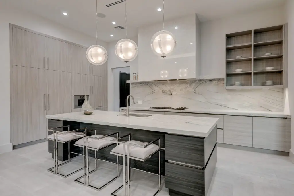 Levant Luxury Homes' 275 Pine Hollow Lane, represented by DeeDee Guggenheim Howes of Compass. (Photo by TK Images)