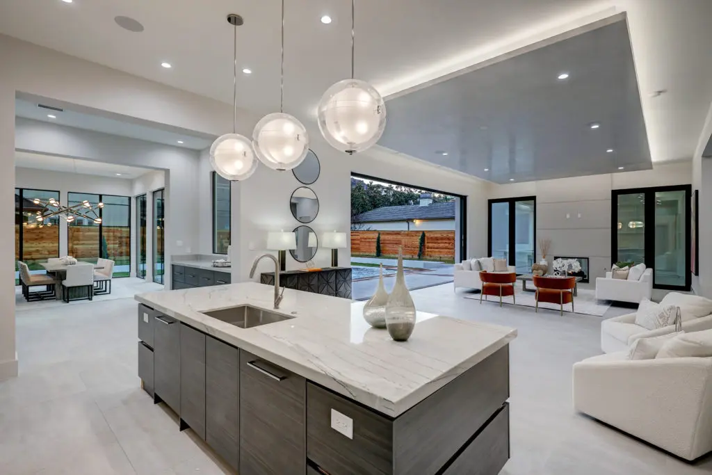 Levant Luxury Homes' 275 Pine Hollow Lane, represented by DeeDee Guggenheim Howes of Compass. (Photo by TK Images)