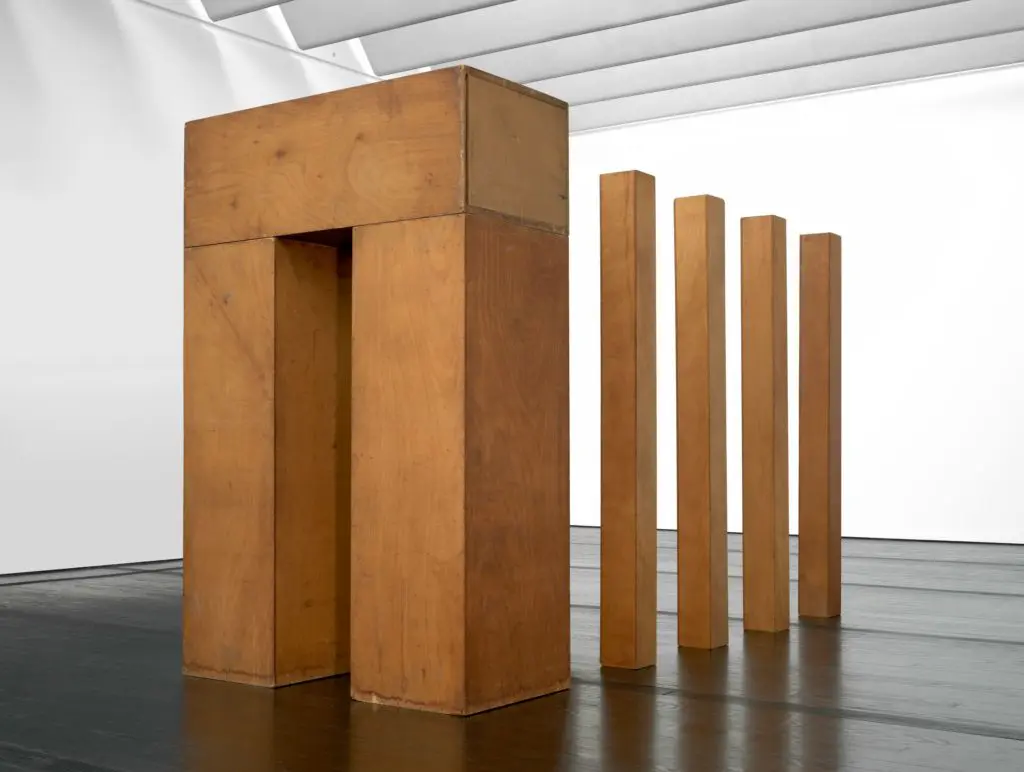Walter De Maria's "The Arch," 1964. (Courtesy The Menil Collection, Houston and The Estate of Walter De Maria. Photo by Paul Hester.)