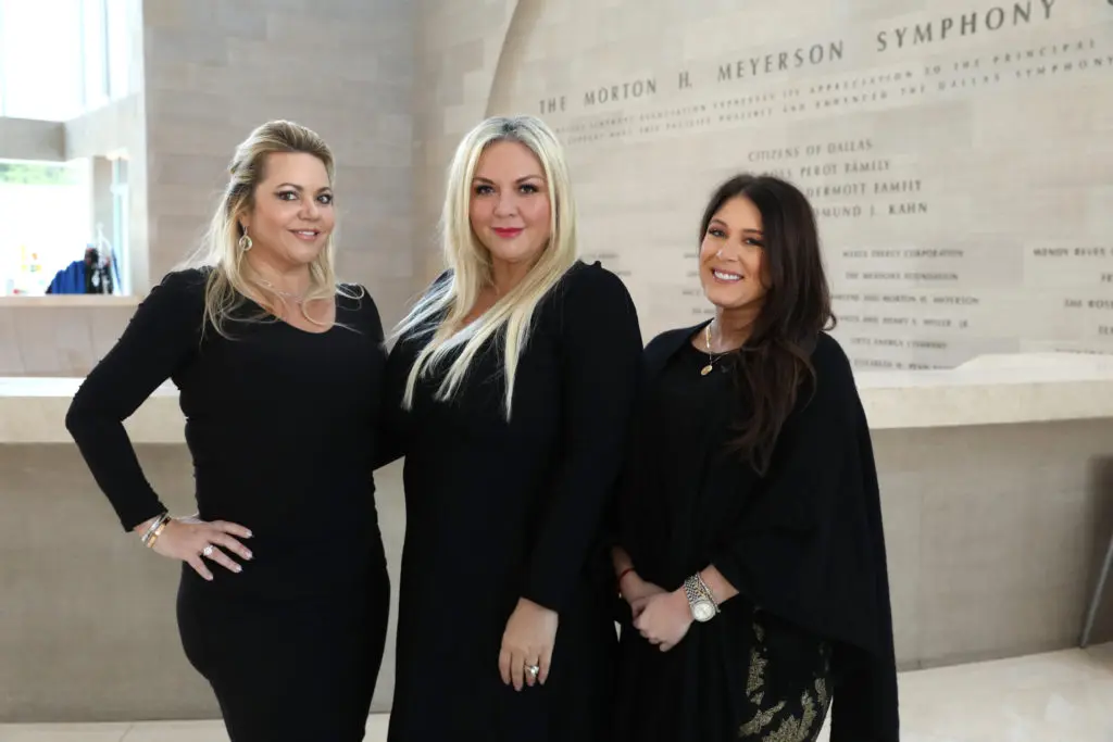 Lindsay Lee McCain, Lisa Georgalis, Jennifer Huckabay (Photo by Danny Campbell, Thomas Garza, Rob Wythe/Wythe Portrait Studio)