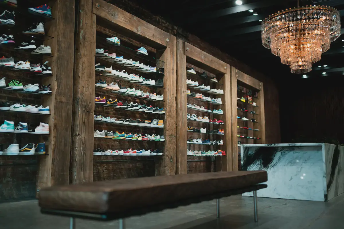 sneaker politics dallas