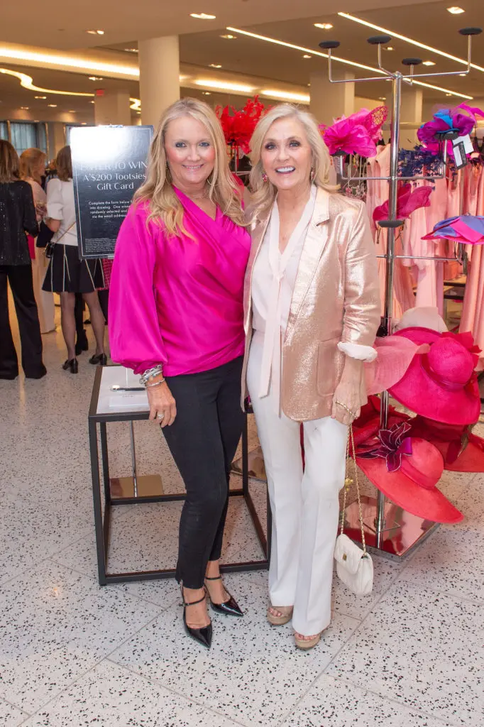 Jill Watson, Karen DeGuerin at the American Cancer Society's 'Tickled Pink' evening at Tootsies. (Photo by Jacob Power)