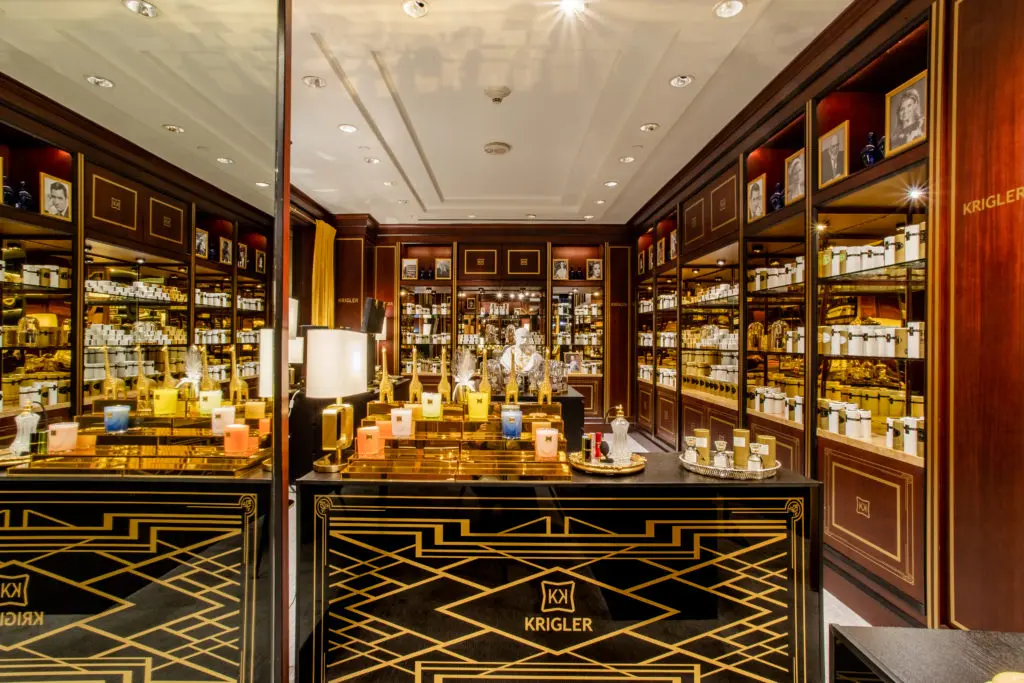The exclusive boutique in the lobby of the luxury Ritz Carlton  (Photo by The Ritz-Carlton, Dallas)