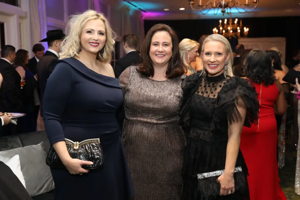 Lynn Forte, Ashley Dillard, Catleen Fishel at the Junior League of Houston Charity Ball (Photo by Priscilla Dickson)