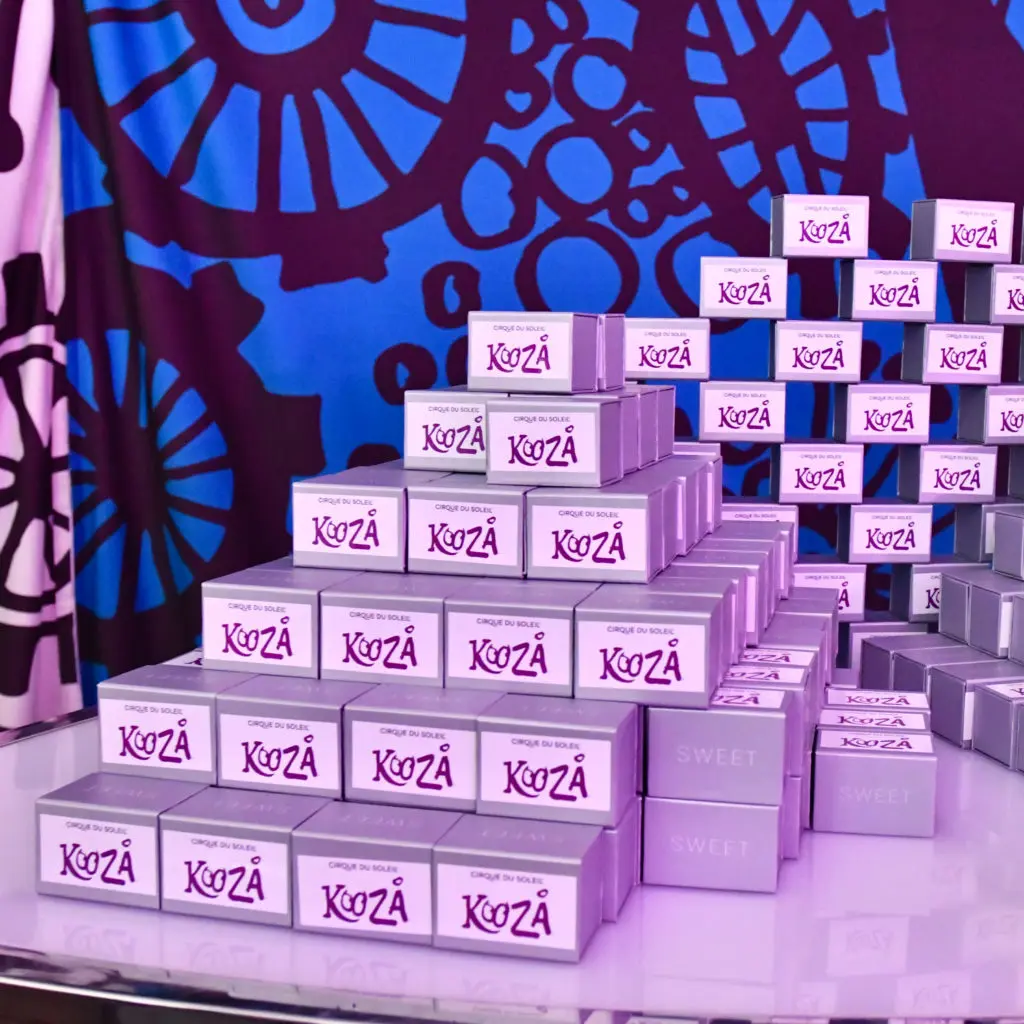 Guests enhoiyed macarons by Tout Suite during intermission at the Cirque du Soleil KOOZA premiere.  (Photo by Alex Montoya)