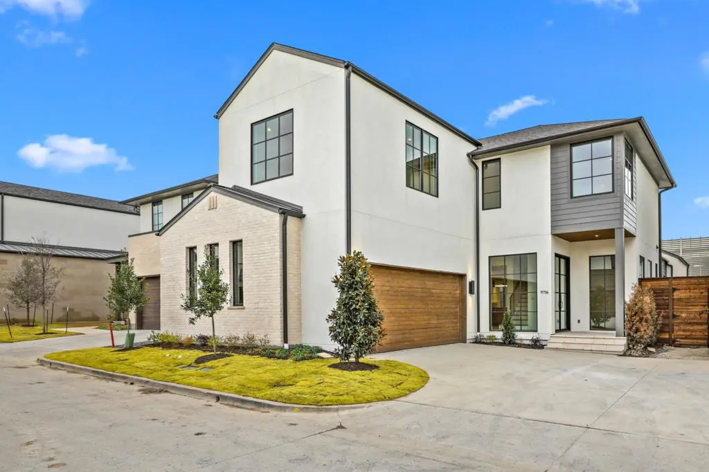 9716 Kerrisdale Lane is a new listing from Blake Eltis of Douglas Elliman. 