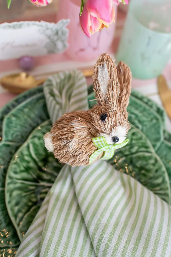 These sweet bunny napkin holders make every setting pop.