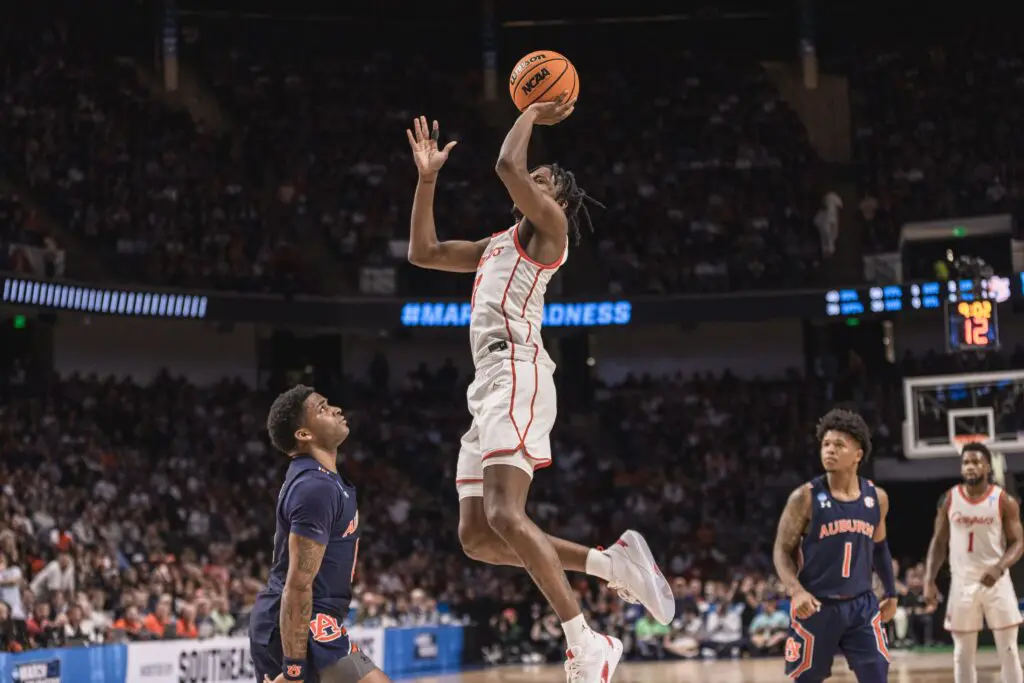UH guard Tramon Mark did whatever he wanted against Auburn's smaller guards, scoring 20 of his career-high 26 points in the second half in Houston's comeback NCAA Tournament win. (@UHCougarMBK)