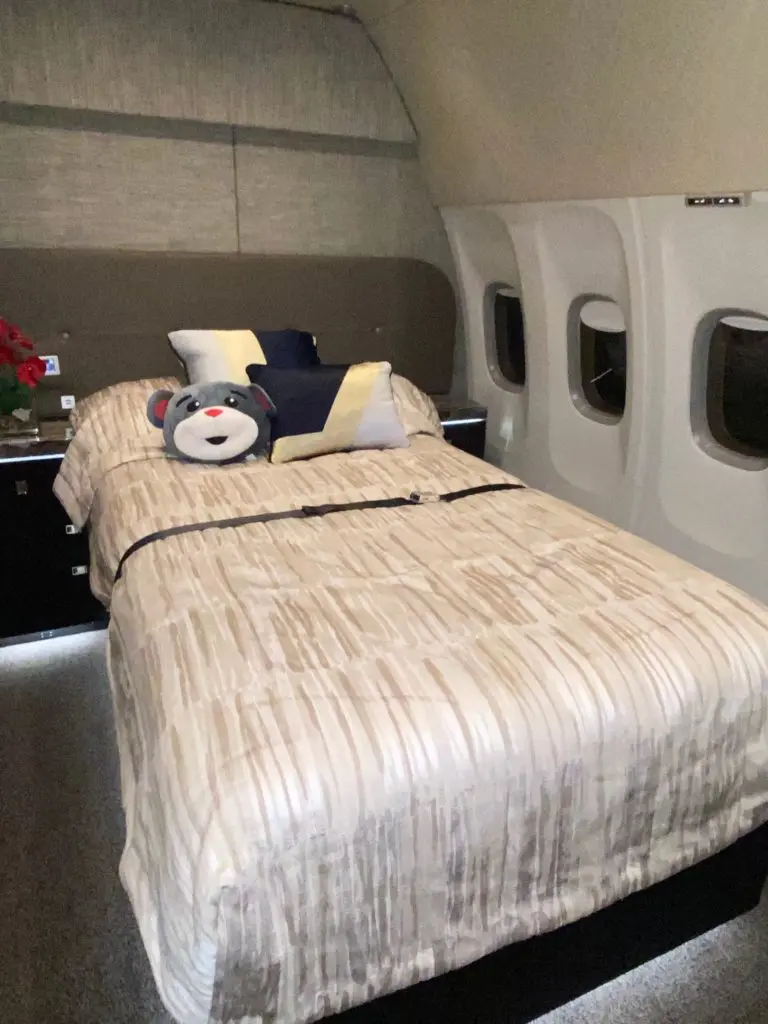 The little bedroom aboard the Houston Rockets Boeing 767 jetliner. (Photo by Shelby Hodge)