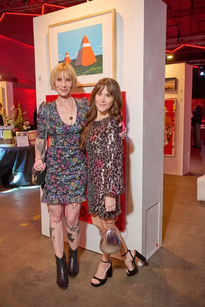 Melanie Rushe, Lindsey Hurst at Fresh Arts Thunder Ball (Photo by Charlie Horse Photography)