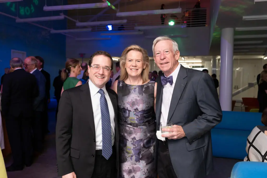 Steven Hecht, Liz & Steven Crowell at Moody Center for the Arts' A Dinner for the Moody  (Photo by Daniel Ortiz)