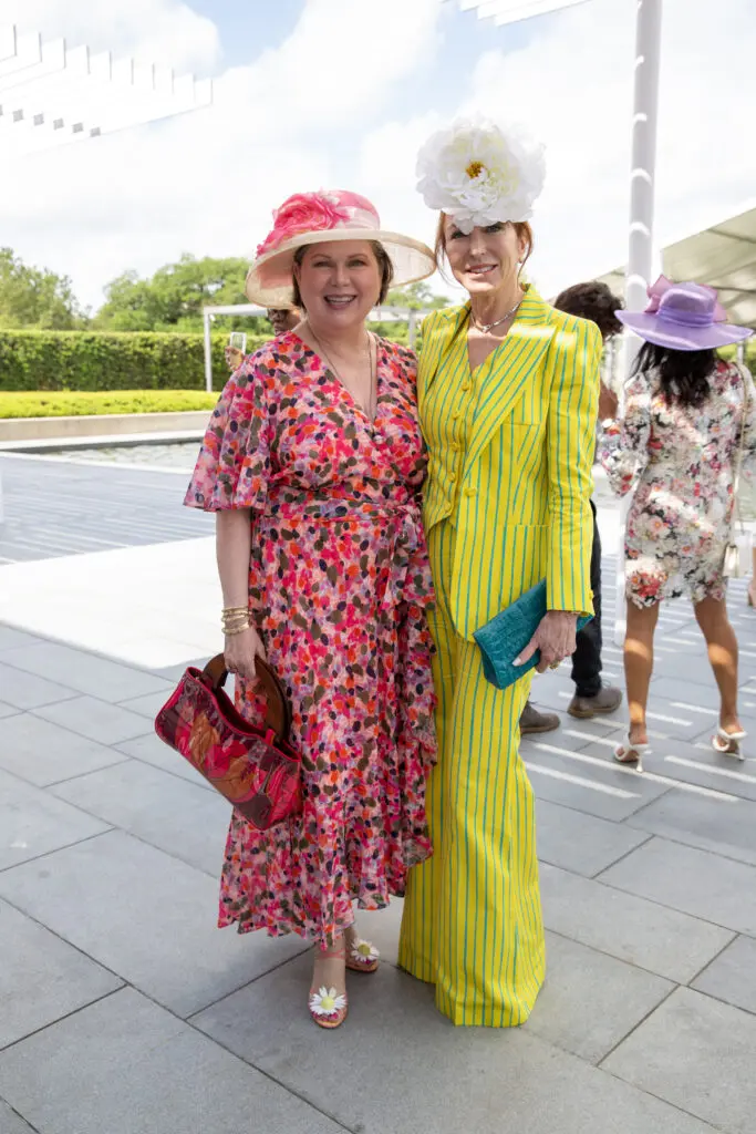 Shawn Stephens, Martha Finger at the Hermann Park Conservancy's 'Hats in the Park' luncheon (Photo by Jenny Antill)