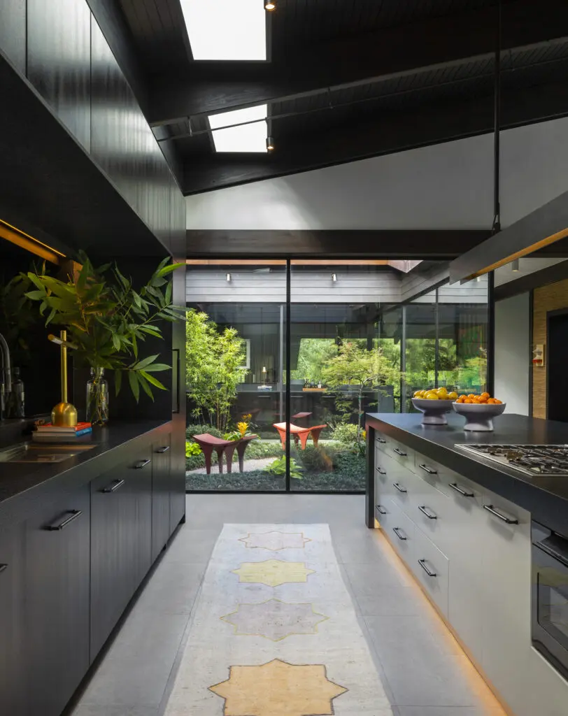 Robertson Design