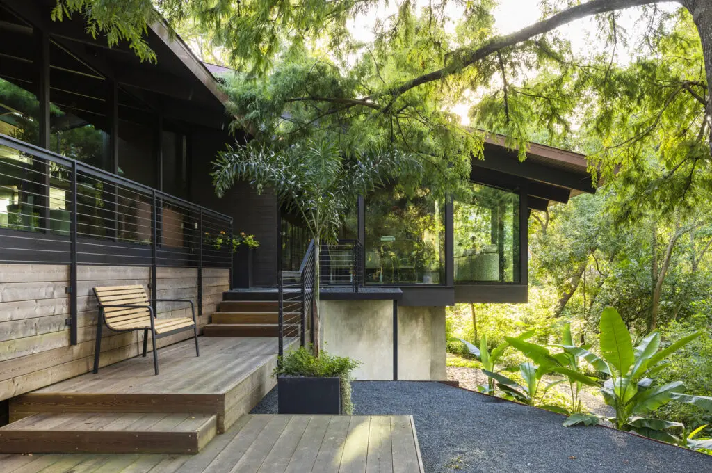 Robertson Design
