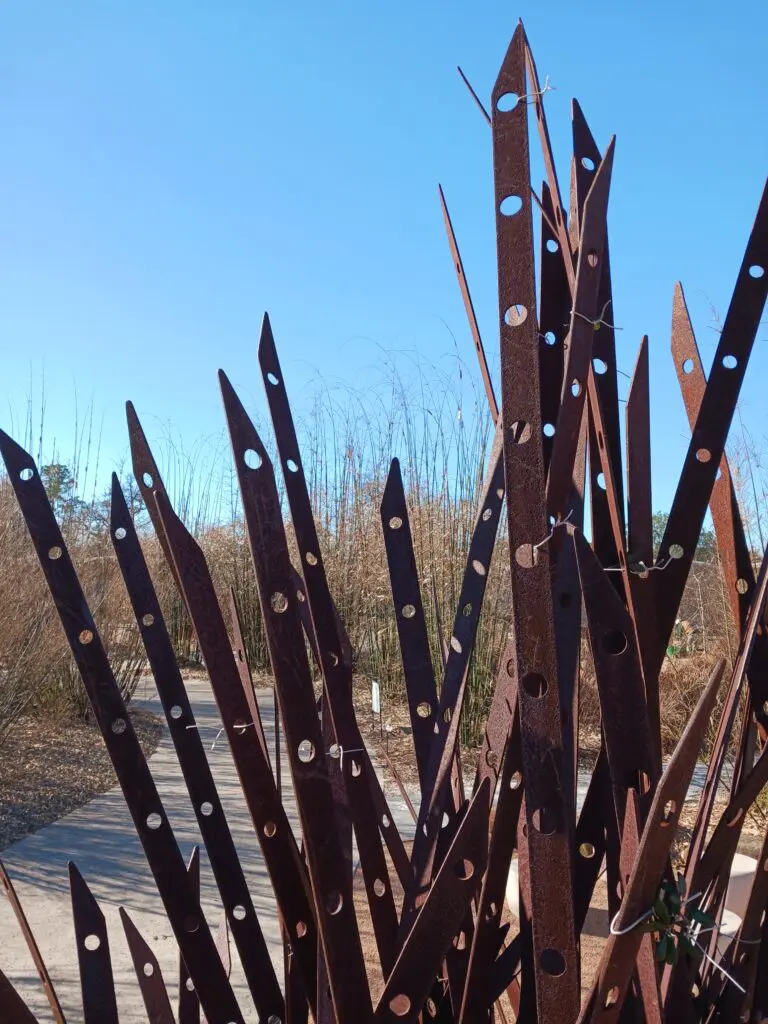 Houston Botanic Garden Transformed By Giant Playful Sculptures