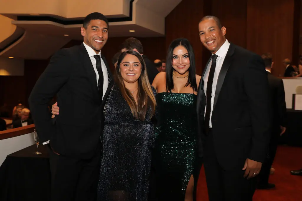 Darrell & Kim Ward, Chloe and Andrew Gilmore at the Houston Symphony Wine Dinner & Collector's Auction (Photo by Priscilla Dickson)