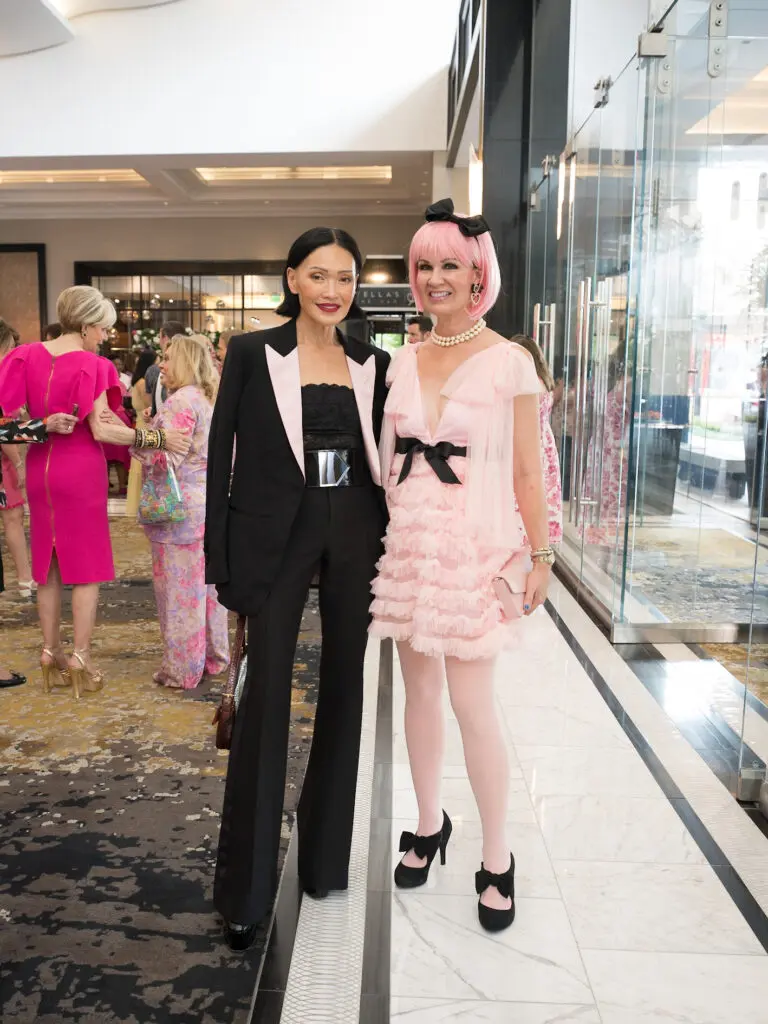 Duyen Nguyen, Beth Muecke at the American Cancer Society Tickled Pink luncheon (Photo by Daniel Ortiz)