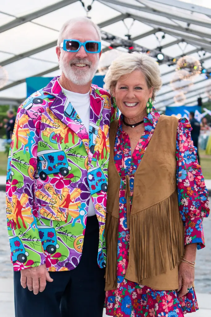 Grooving John & Jane Wheeler at Memorial Hermann Foundation's Good Vibrations gala at Hermann Park Centennial Gardens. (Photo by Michelle Watson)