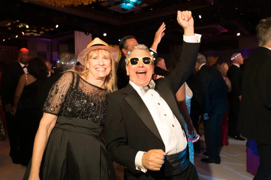 Karen & Roland Garcia at the Memorial Hermann Foundation 'Walking on Sunshine Gala' spotlighting Life Flight (Photo by Daniel Ortiz)