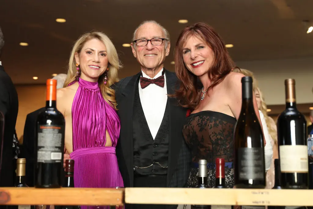 Kirby Lodhloz, Robert Sakowitz, Cynthia Wolff at the Houston Symphony Wine Dinner & Collector's Auction (Photo by Priscilla Dickson)