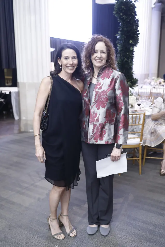 Leisha Mamera, Dr. Laura Baker at the Alzheimer's Association Evening of Hope (Photo by Quy Tran)