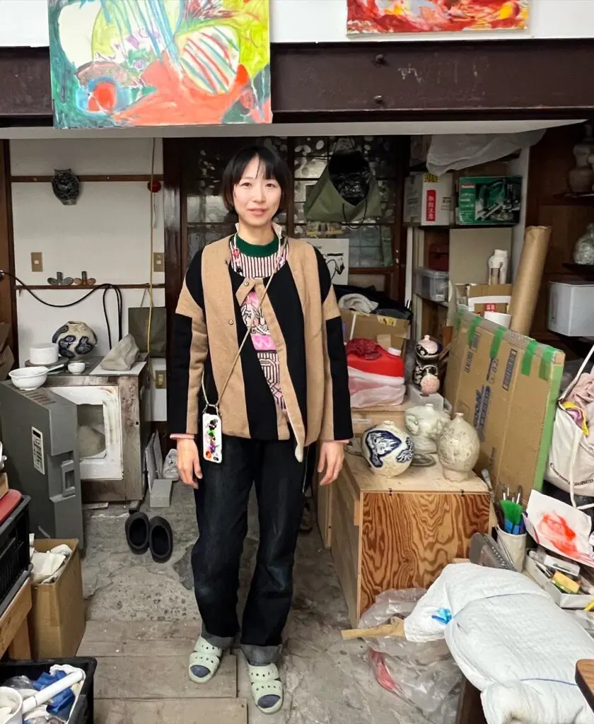 Mari Tanimoto in studio (Image courtesy the artist and Peter Augustus Gallery)