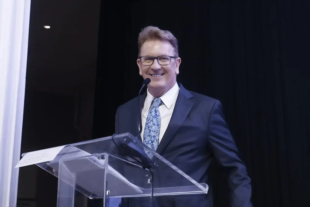Frank Billingsley at the Alzheimer's Association Evening of Hope (Photo by Quy Tran)