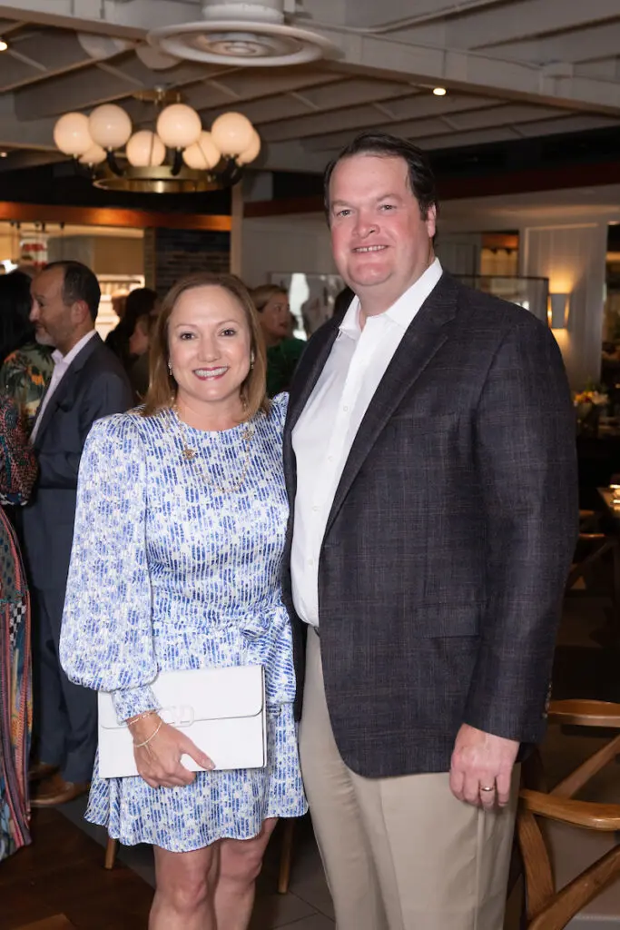 Mignon & Stephen Gill at Houston Ballet's Raising the Barre dinner fundraiser.  (Photo by Wilson Parish)