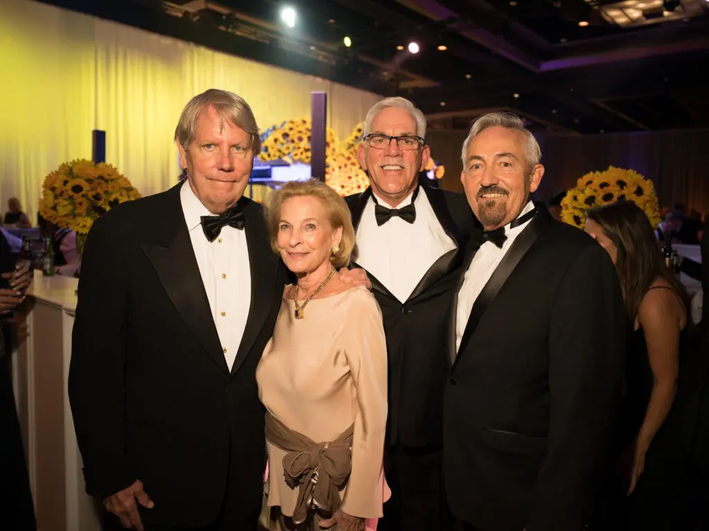 Rob & Bess Wilson, Tom Flanagan, Norman Daniel at the Memorial Hermann Foundation 'Walking on Sunshine Gala' spotlighting Life Flight  (Photo by Daniel Ortiz)