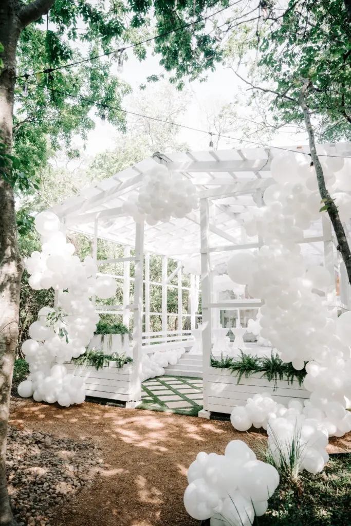 Poppin Parties created the decor for Simone Biles' 'Over Cloud 9' bridal shower at The Juliana in Houston's Heights neighborhood. (Photo by Rachel "Rae Tay" Taylor IG @raetay_photography)