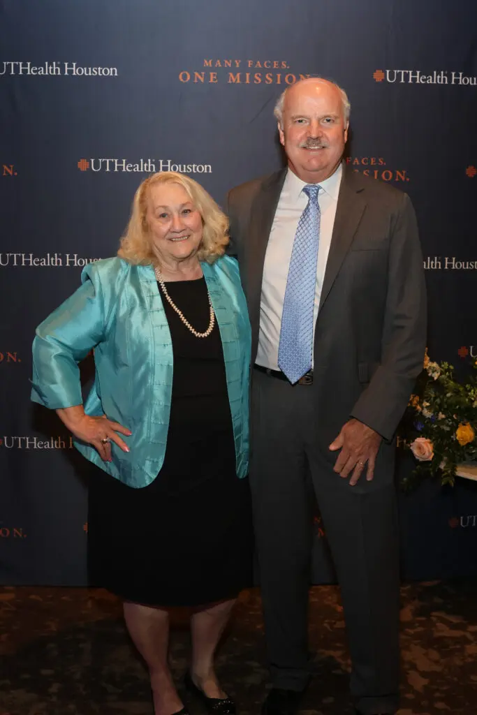Trish & Gary Greaser at the UTHealth  Art of Gratitude celebration (Photo by Priscilla Dickson)