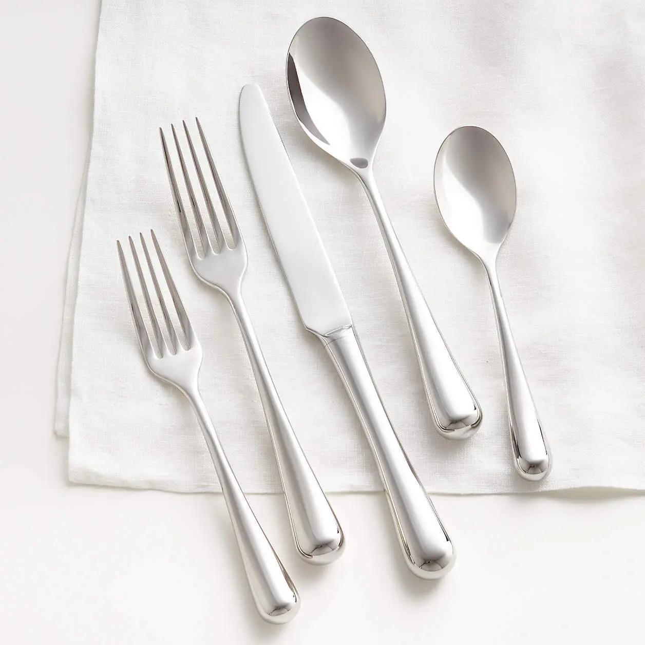 Wedding – This Caesna Air Silver Metallic Flatware is a Crate and Barrel exclusive.