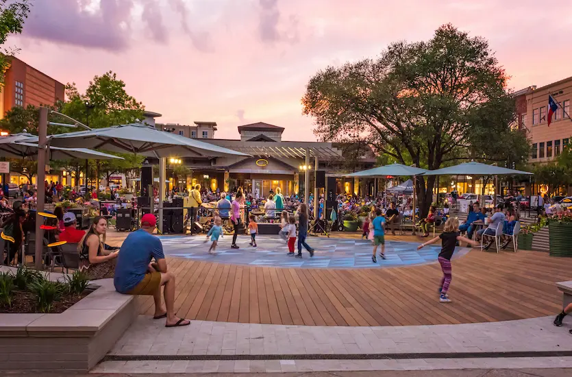 Market Street's Central Park is the backbone of this Woodlands development.