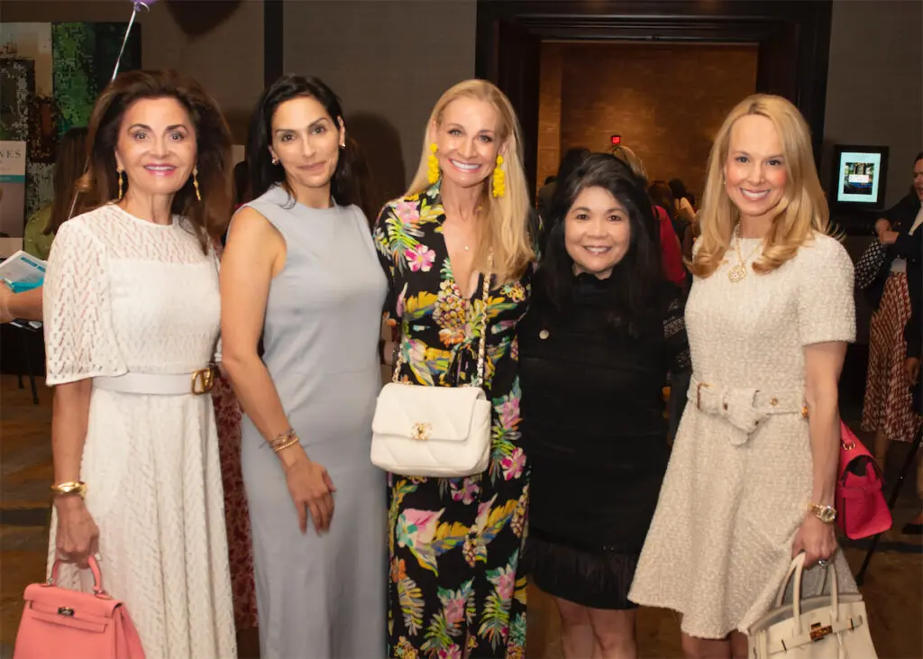 Melinda Knowles, Elizabeth Saab, Maggie Kipp, Nancy Gopez, and Katy Bock (Photo by Tamytha Cameron)