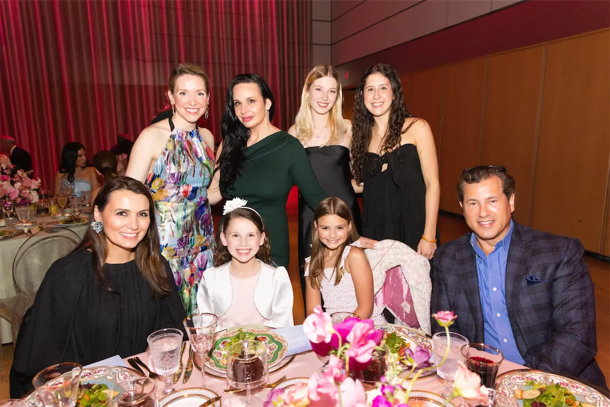 Sterling Donnelly, Catherine Wall, Lauren Kandel, Cate Waco, Kimberly Schlegel Whitman, Reaghan Donnelly, Millie Whitman, Darren Aschaffenburg (Photo by Sharon Ellman)