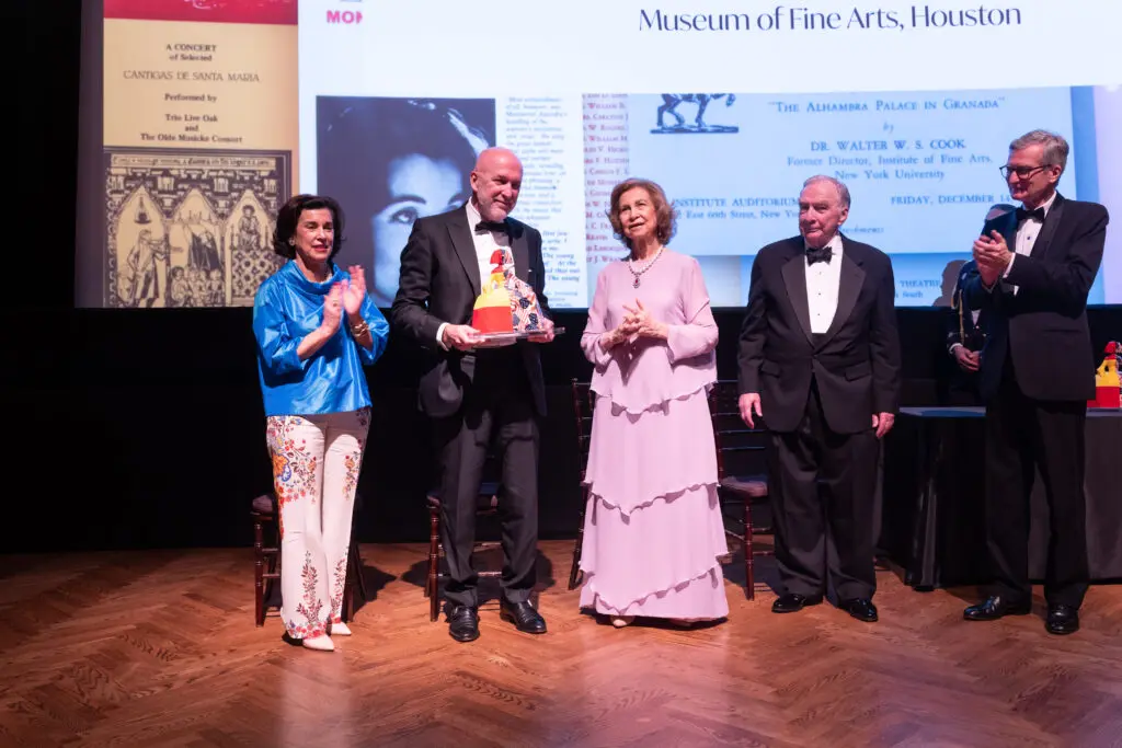 Begonia Santos, Ignacio Torras, HM Queen Sofia, David Askren, Ambassador Santiago Cabanas at the Queen Sofia Spanish Institute awards presentation at the Museum of Fine Arts, Houston. (Photo by Daniel Ortiz)