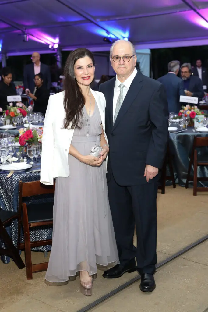 Cynthia & Anthony Petrello at the Hermann Park Conservancy's Evening in the Park. (Photo by Priscilla Dickson)