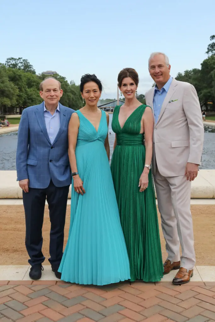 Chairs David Leebron & Y. Ping Sun, Phoebe & Bobby Tudor at the Hermann Park Conservancy's Evening in the Park. (Photo by Priscilla Dickson)