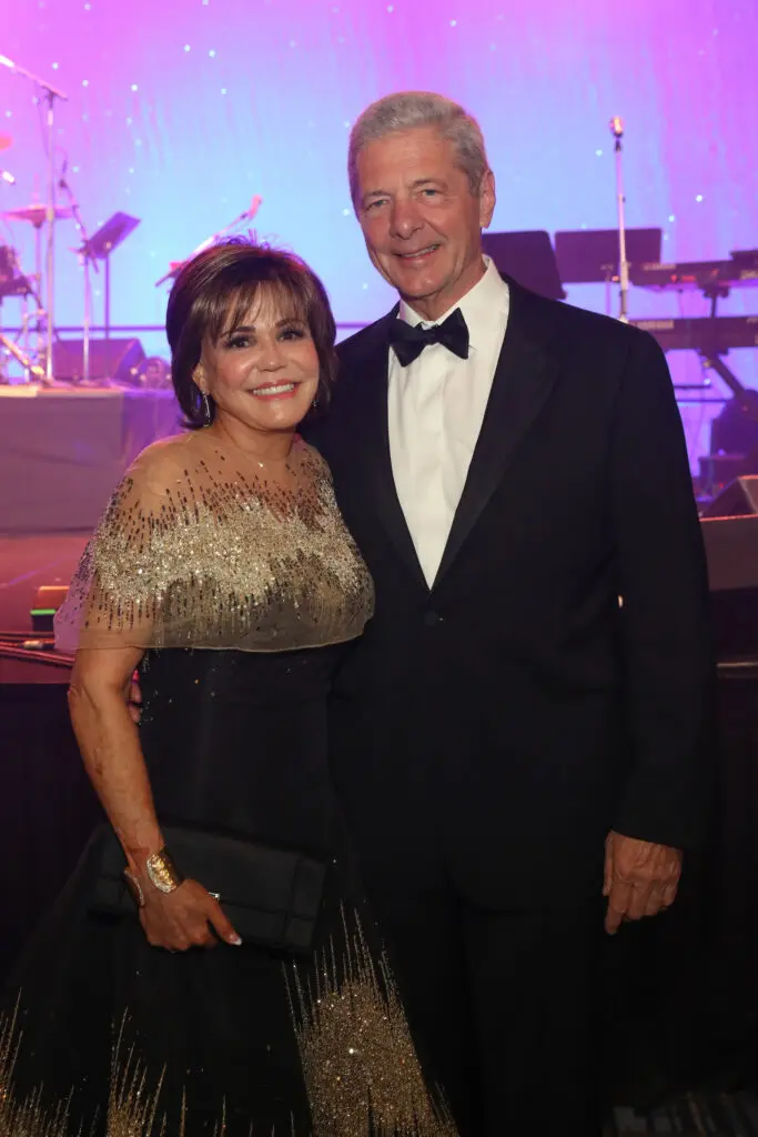 Hallie Vanderhider, Bobby Dees at the Holocaust Museum Houston Lyndon Baines Johnson Moral Courage Award Dinner (Photo by Priscilla Dickson)