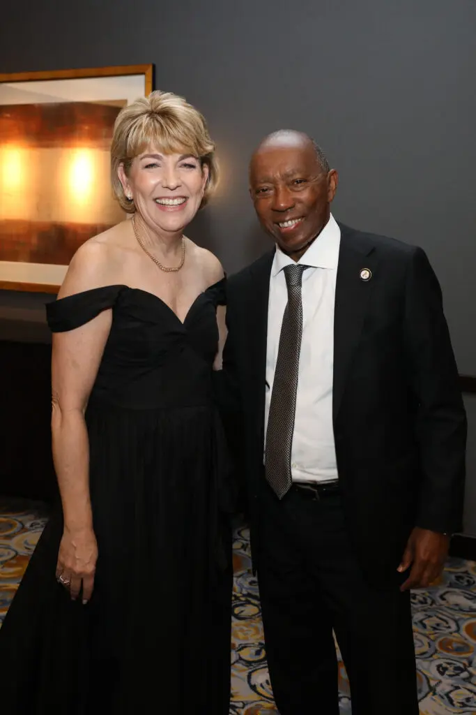Holocaust Museum Houston CEO Kelly J. Zúñiga, Mayor Sylvester Turner at the Moral Courage Award Dinner (Photo by Priscilla Dickson)