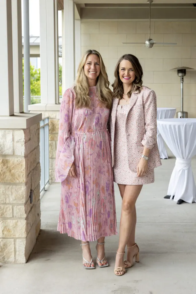 Chairs Kelley Scofield and Sydney Eifler at the Arms Wide luncheon held at the Briar Club. (Photo by Jenny Antill)