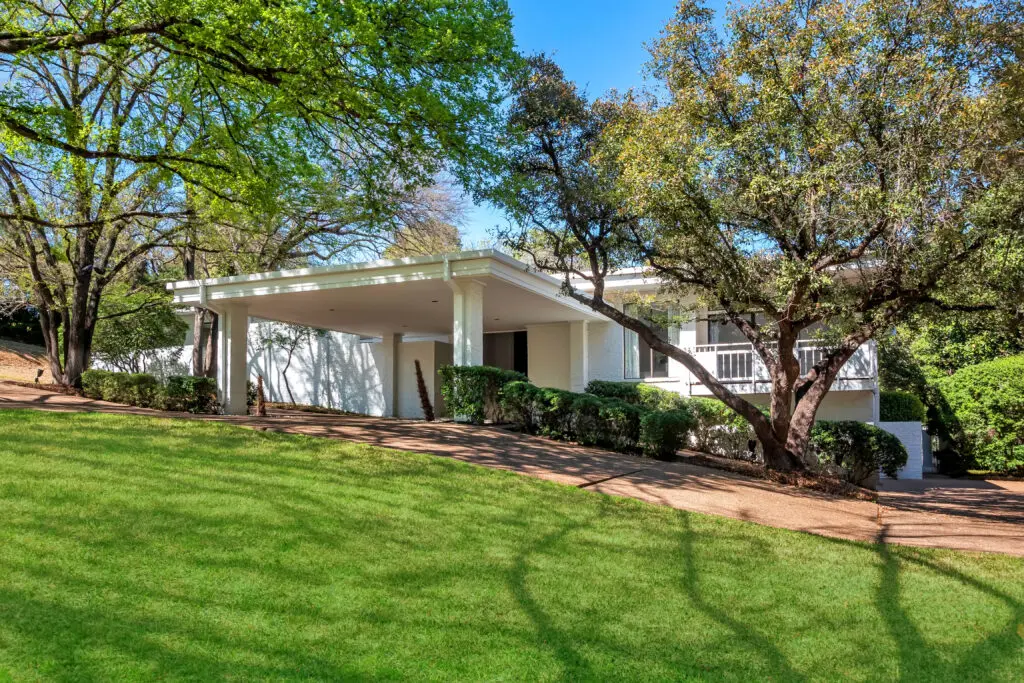 The Nash Estate in Fort Worth has never before come to market.