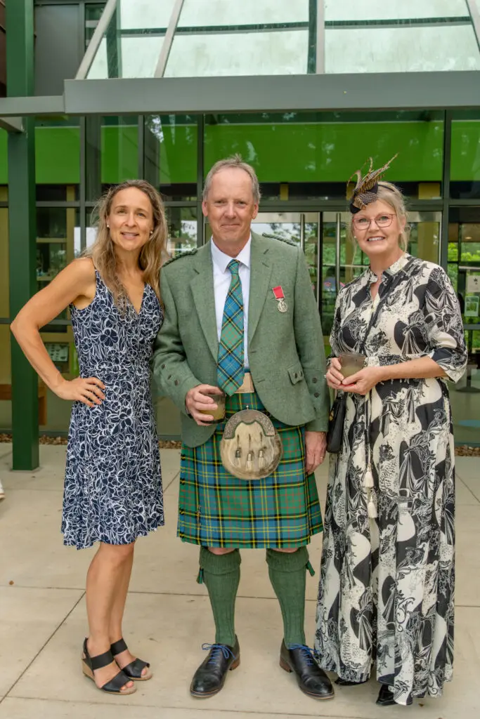 Jesse McDougall, British Consulate-General, Houston; Graeme Baxter and wife Lorna Baxter. Heis the official artist for world golf events Ryder Cup, the Open, the PGA Championship and more. (Photo by  Joffre Camacho, Square Foot Photography)