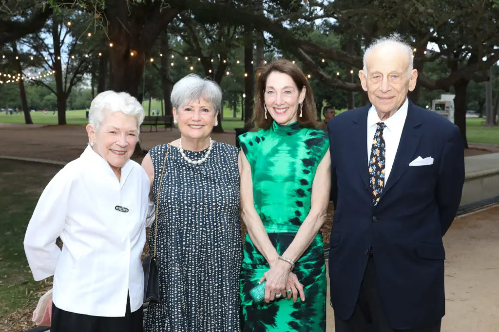 Sissy Kempner, Cece Fowler, Susie Criner, Denny Kempner at the Hermann Park Conservancy's Evening in the Park. (Photo by Priscilla Dickson)