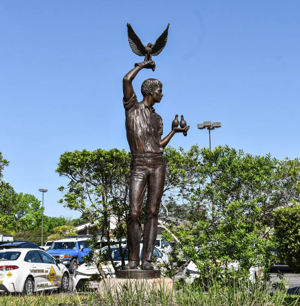 Public art has always been a priority in The Woodlands, going back to its initial development and founder George Mitchell. The Woodlands Arts Council keeps that going. (Photo by Jessica T. Payne)