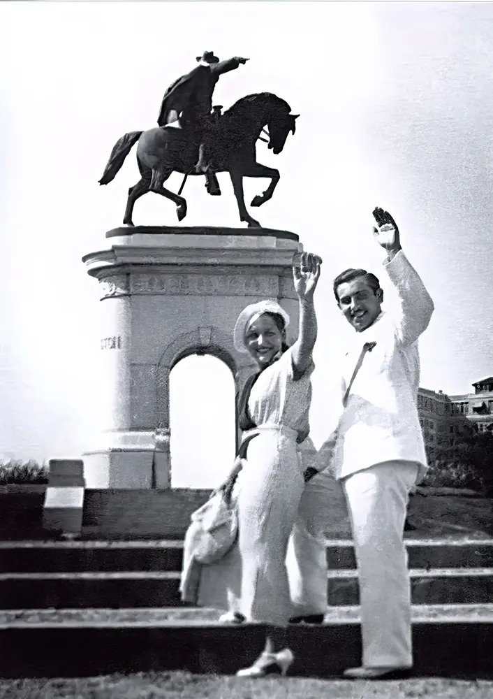 Kaye and Sonia Marvins arrive in Houston, 1935 (Courtesy the collection of Michael Marvins)